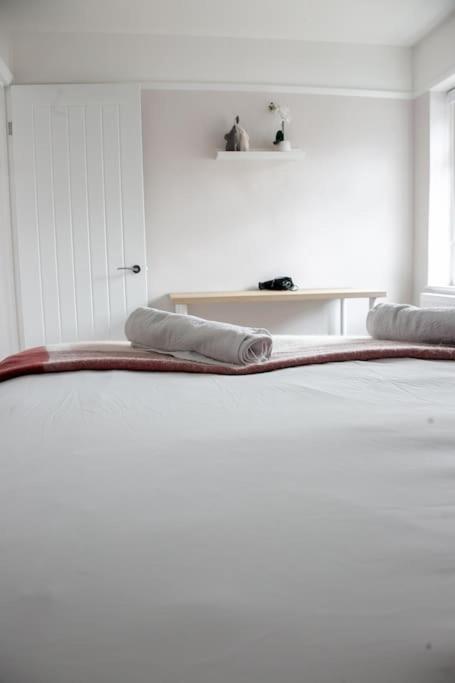 Coastal Haven In Leigh-On-Sea Apartment Southend-on-Sea Exterior foto